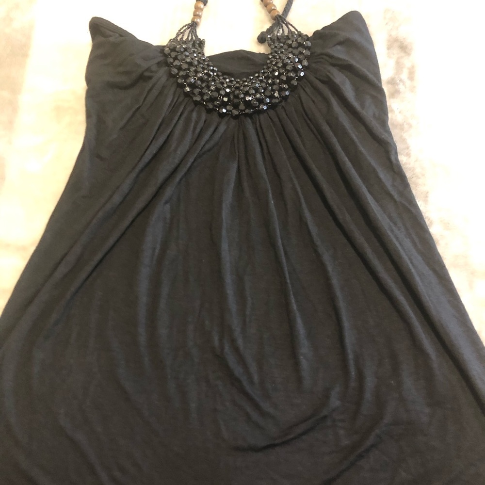 Beautiful shoulder less top white L and black M